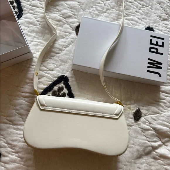 JW PEI “Joy” Bag - Picture 3 of 7